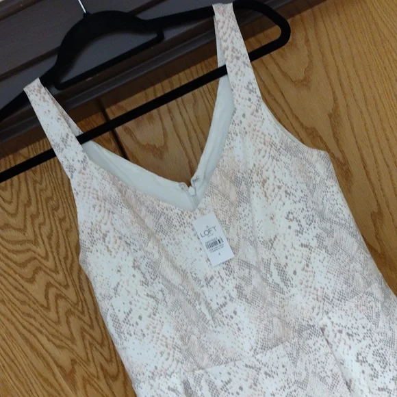 Loft Outlet Jumper SZ 4 Cream/Pink /Gray Design! - Picture 3 of 15